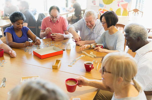 藍(lán)海康屯 構(gòu)建一站式智慧養(yǎng)老服務(wù)體系，引領(lǐng)養(yǎng)老服務(wù)新未來